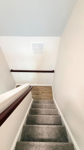 589 ELBRIDGE RD, Morrisville, PA 19067