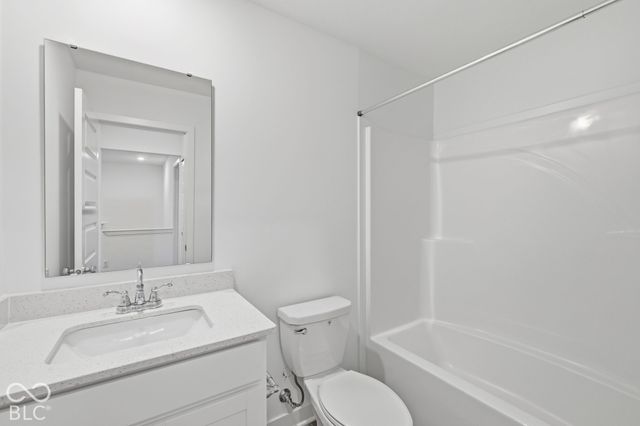 7218 Governors Row, Avon, IN 46123