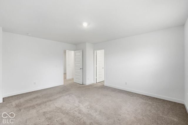 7218 Governors Row, Avon, IN 46123