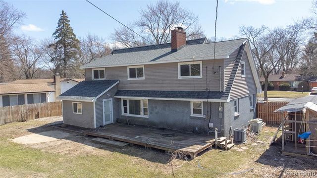 1117 Glendale Street, Midland, MI 48642