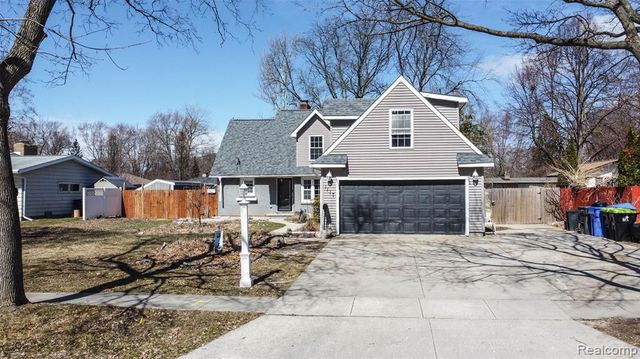 1117 Glendale Street, Midland, MI 48642