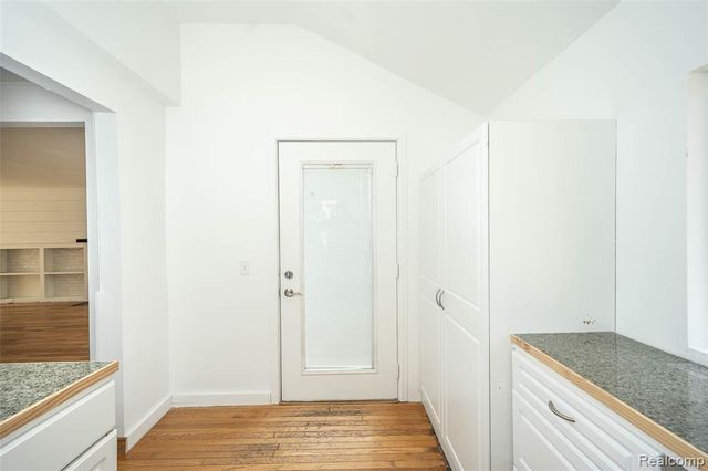 1117 Glendale Street, Midland, MI 48642