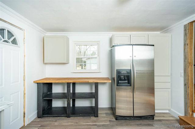 1117 Glendale Street, Midland, MI 48642