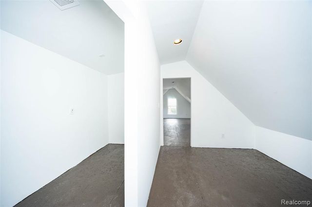 1117 Glendale Street, Midland, MI 48642