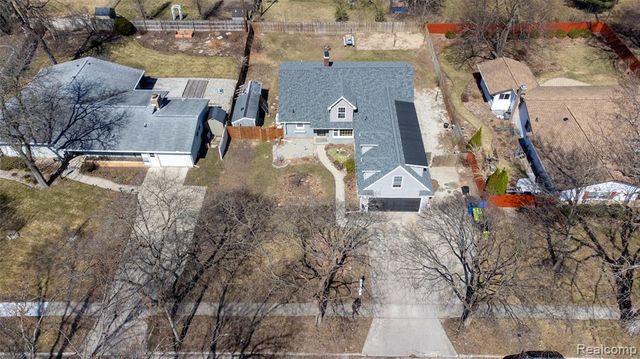 1117 Glendale Street, Midland, MI 48642