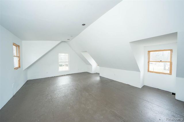 1117 Glendale Street, Midland, MI 48642