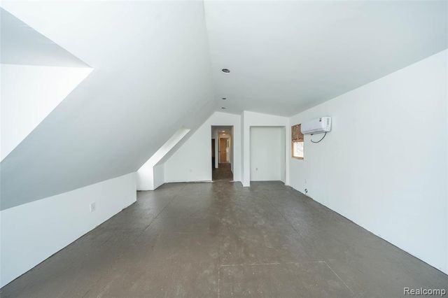 1117 Glendale Street, Midland, MI 48642