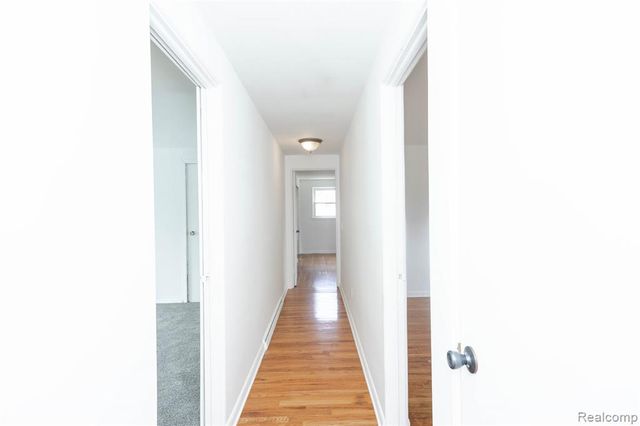 1117 Glendale Street, Midland, MI 48642