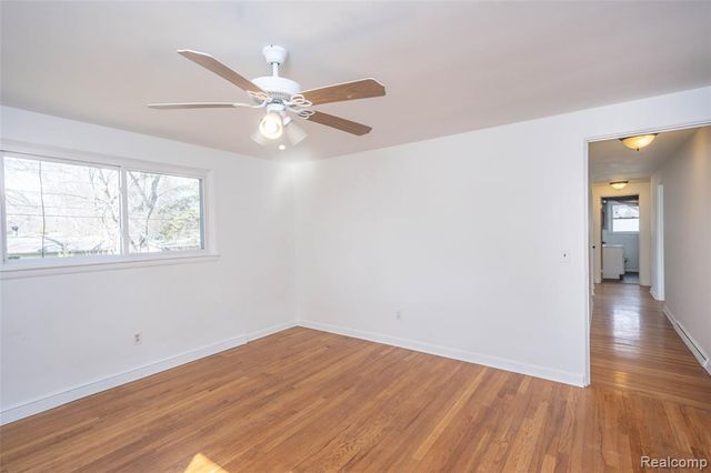 1117 Glendale Street, Midland, MI 48642