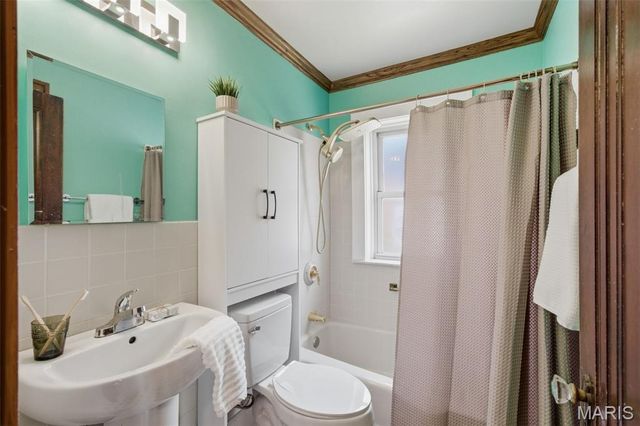 6415 Blow Street, St Louis, MO 63109