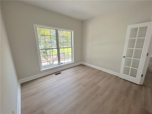 1718 Hampton Chase Circle, Lawrenceville, GA 30043