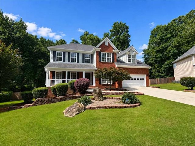 1718 Hampton Chase Circle, Lawrenceville, GA 30043