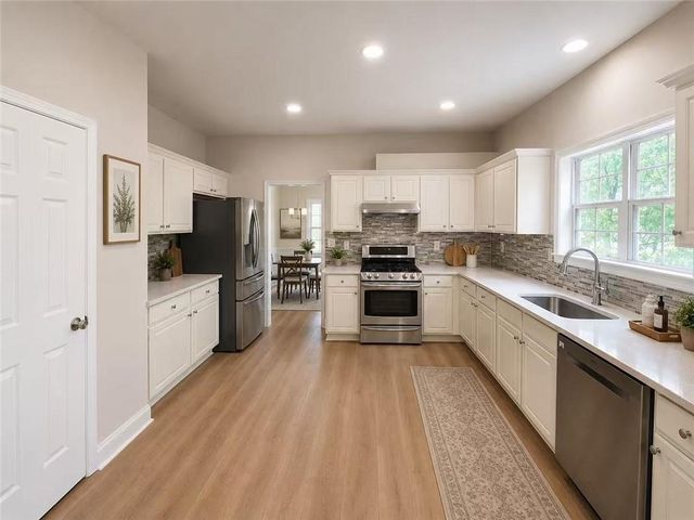 1718 Hampton Chase Circle, Lawrenceville, GA 30043
