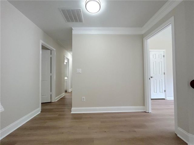 1718 Hampton Chase Circle, Lawrenceville, GA 30043