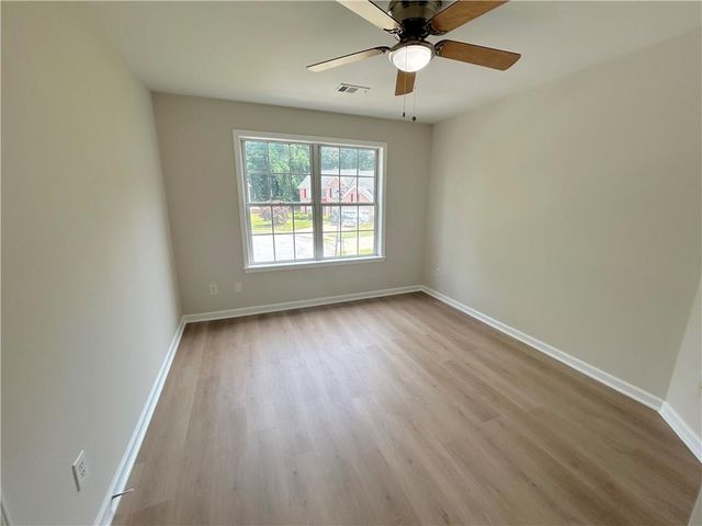 1718 Hampton Chase Circle, Lawrenceville, GA 30043