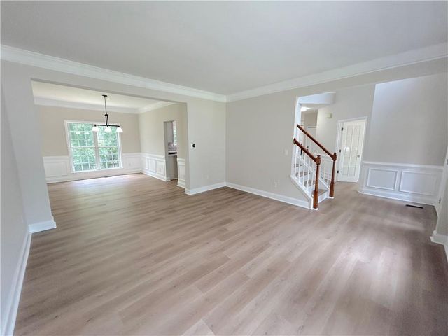 1718 Hampton Chase Circle, Lawrenceville, GA 30043