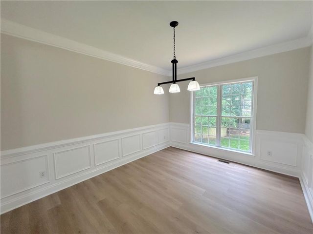 1718 Hampton Chase Circle, Lawrenceville, GA 30043