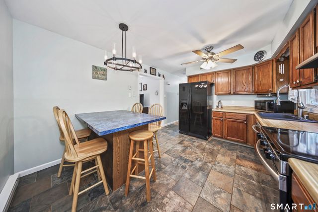 49 Schenck Lane, Naugatuck, CT 06770