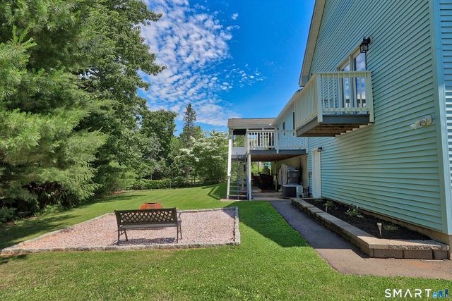 49 Schenck Lane, Naugatuck, CT 06770