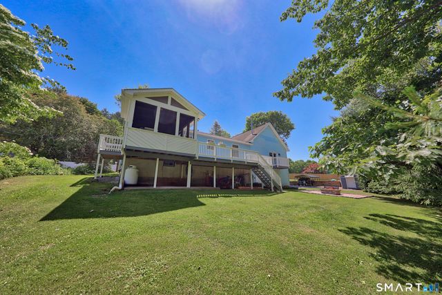 49 Schenck Lane, Naugatuck, CT 06770