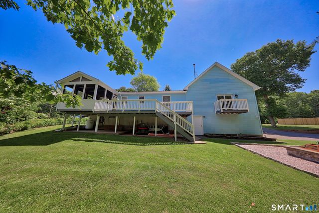 49 Schenck Lane, Naugatuck, CT 06770