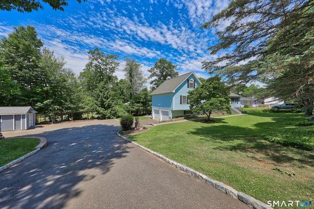 49 Schenck Lane, Naugatuck, CT 06770
