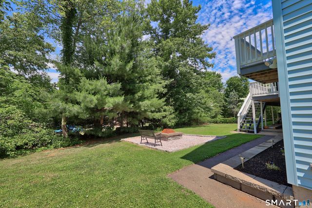 49 Schenck Lane, Naugatuck, CT 06770