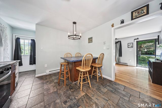 49 Schenck Lane, Naugatuck, CT 06770