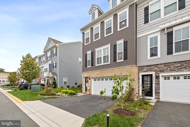 10572 WATERBURY WOODS WAY, Manassas, VA 20112