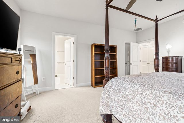 10572 WATERBURY WOODS WAY, Manassas, VA 20112