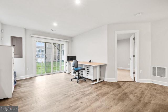 10572 WATERBURY WOODS WAY, Manassas, VA 20112