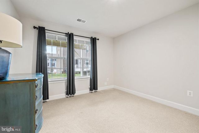 10572 WATERBURY WOODS WAY, Manassas, VA 20112