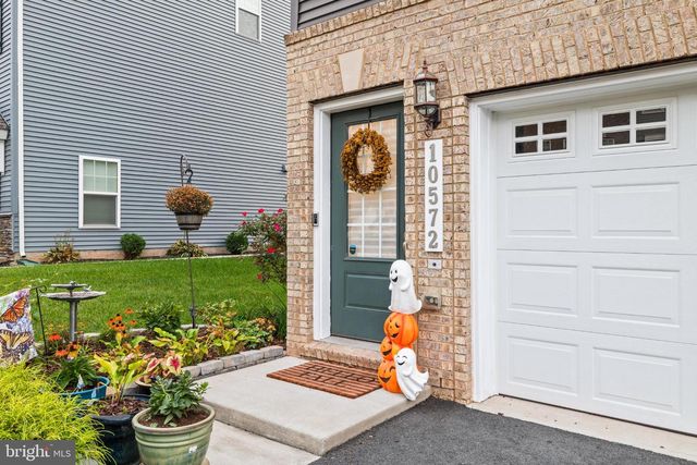 10572 WATERBURY WOODS WAY, Manassas, VA 20112