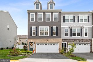 10572 WATERBURY WOODS WAY, Manassas, VA 20112