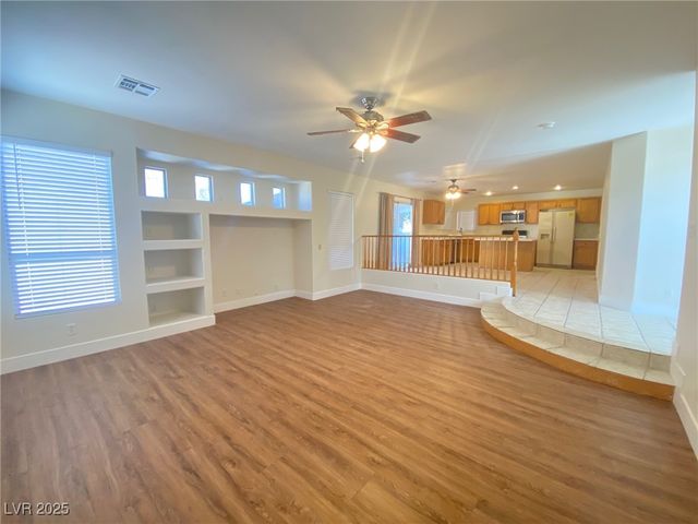 9879 Jazzy June Street, Las Vegas, NV 89183