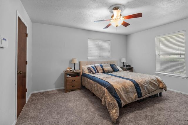 4322 Aztec Street, Pasadena, TX 77504