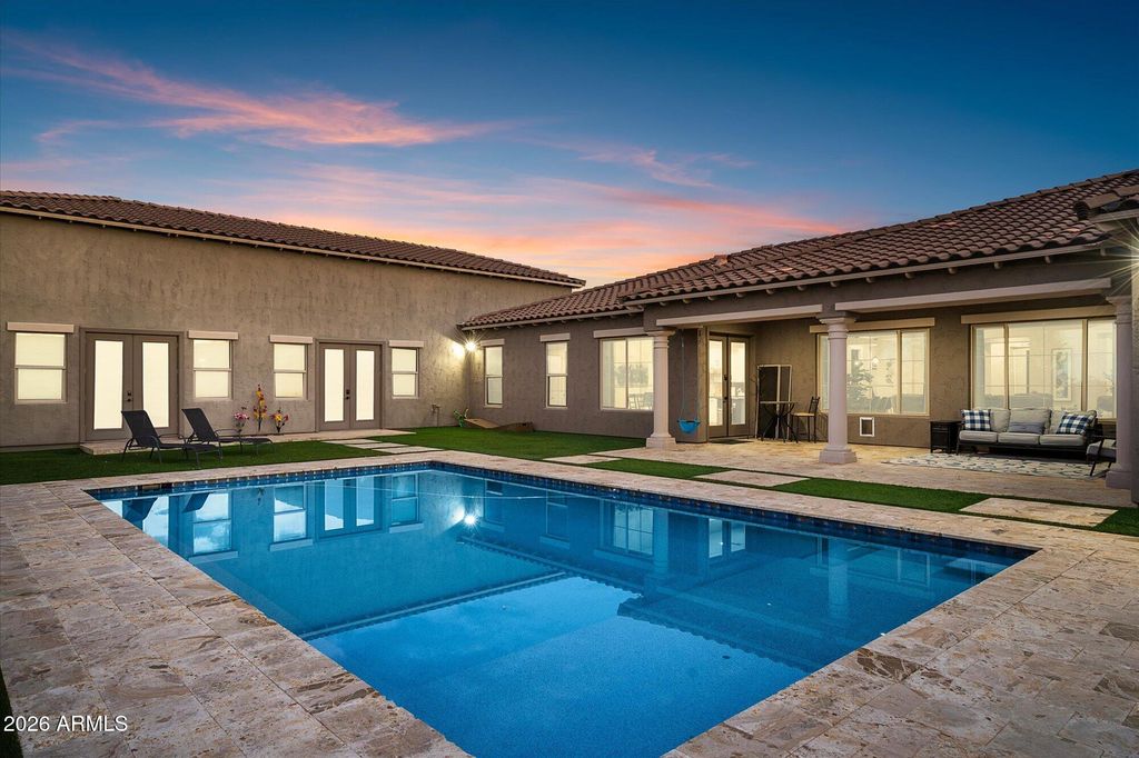 3084 E FRUITVALE Court, Gilbert, AZ 85297 — photo 2