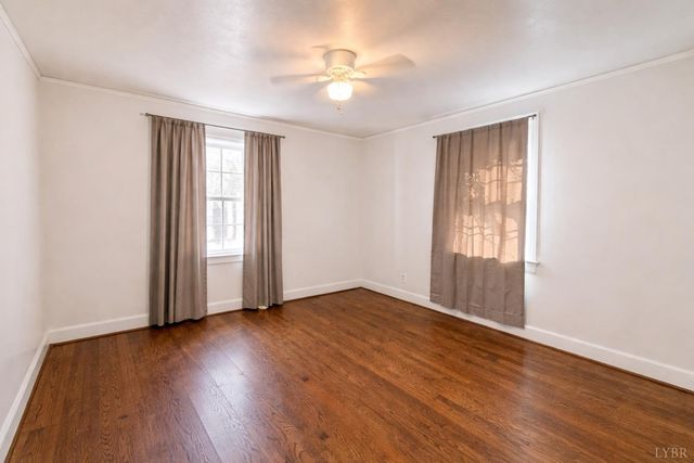 200 Warren Avenue, Lynchburg, VA 24501