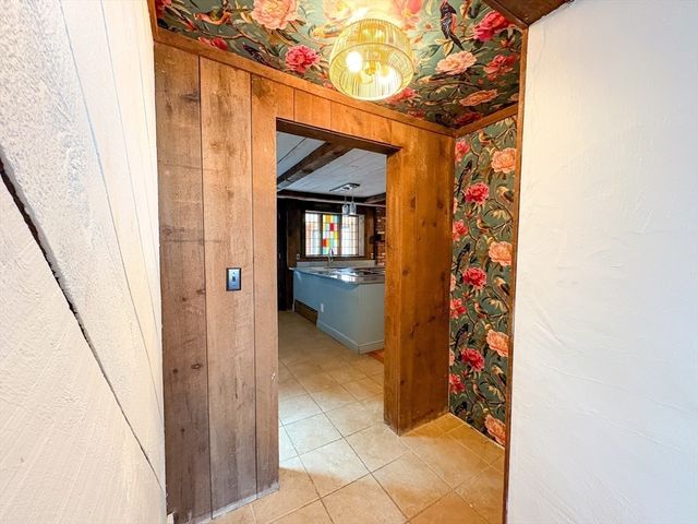 215 Sohier St, Cohasset, MA 02025