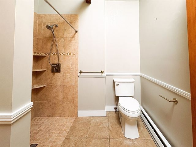 215 Sohier St, Cohasset, MA 02025