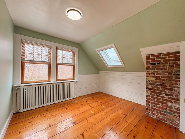 215 Sohier St, Cohasset, MA 02025
