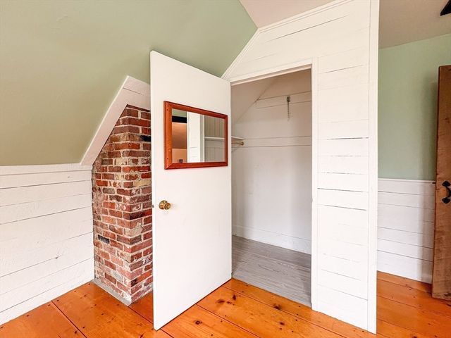 215 Sohier St, Cohasset, MA 02025