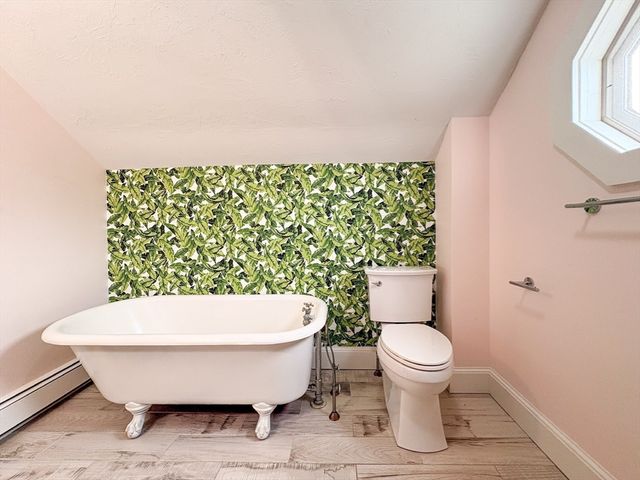 215 Sohier St, Cohasset, MA 02025