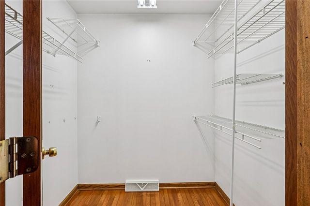 212 Pine Street, Zelienople Boro, PA 16063