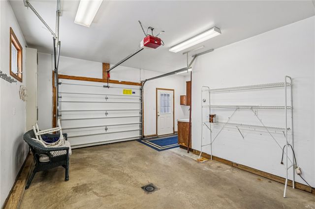 212 Pine Street, Zelienople Boro, PA 16063