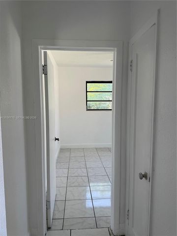 1461 NE 118 St, Miami, FL 33161