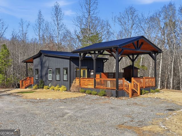 300 Burbano Creekside Landing, Talking Rock, GA 30175