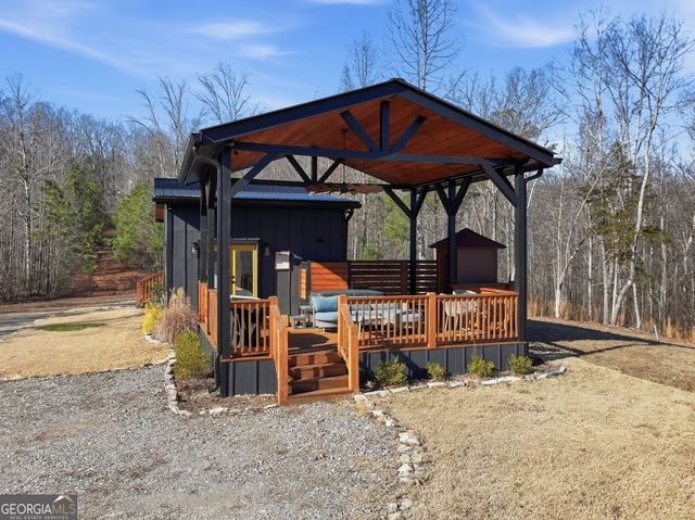 300 Burbano Creekside Landing, Talking Rock, GA 30175