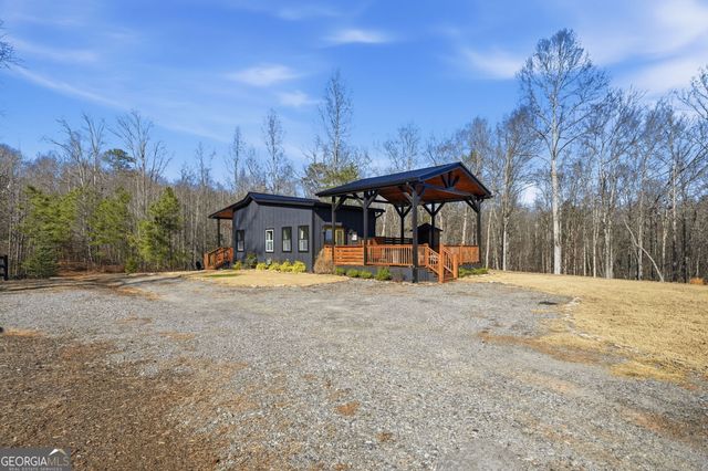 300 Burbano Creekside Landing, Talking Rock, GA 30175