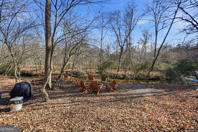 300 Burbano Creekside Landing, Talking Rock, GA 30175